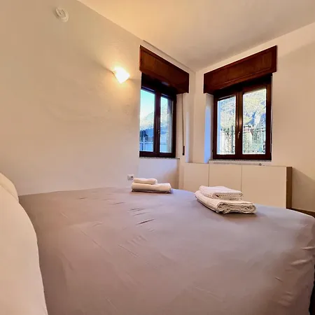 The House Of Signs - Rock Engravings Apartament